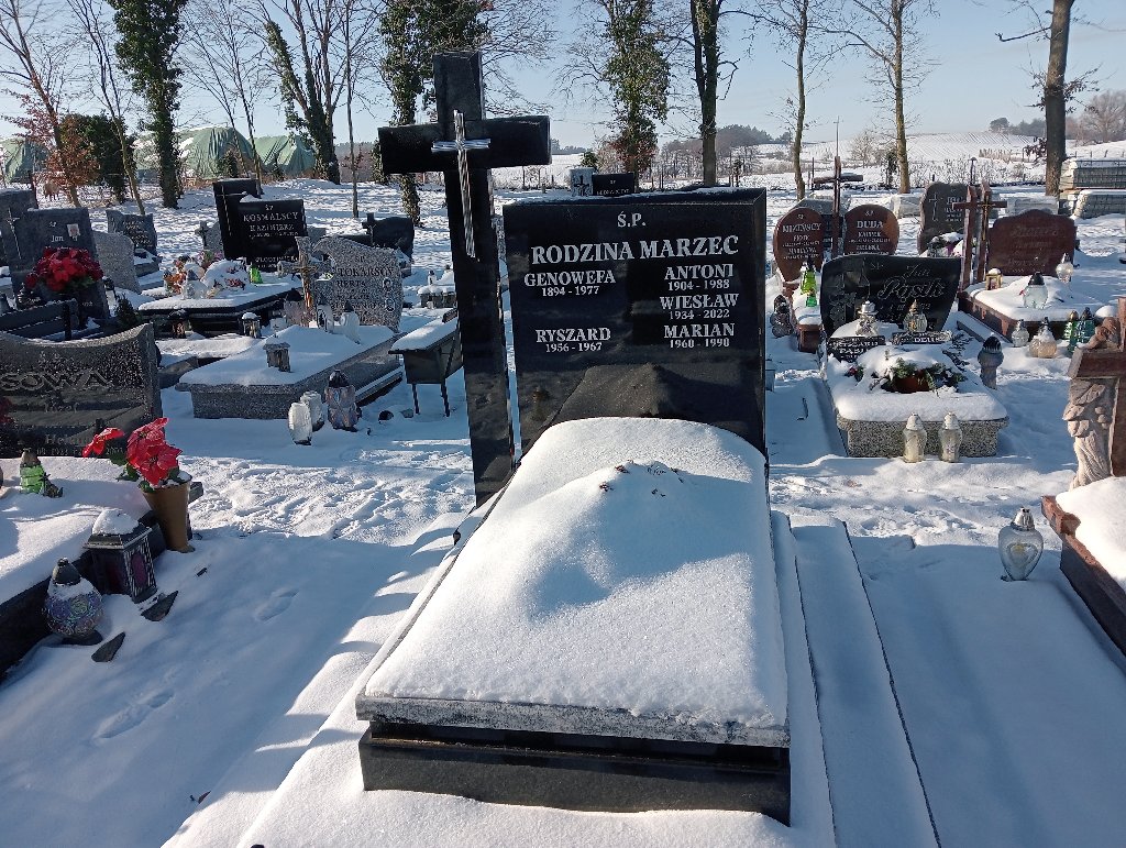 Grób Antoni Marzec