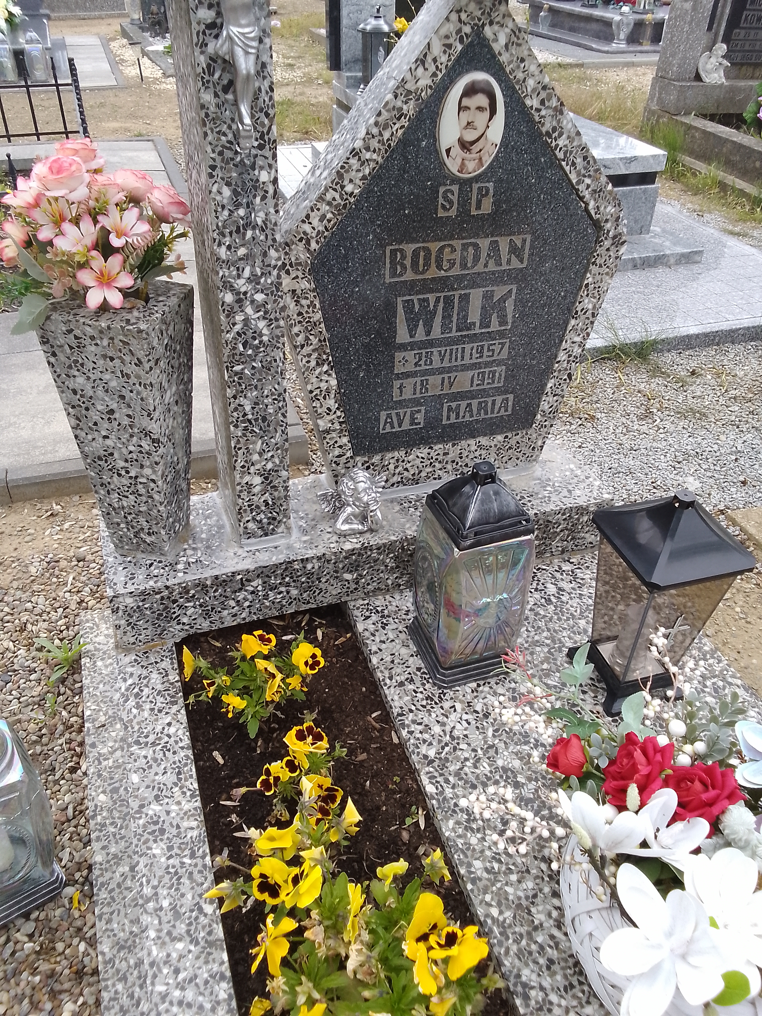 Grób Bogdan Wilk