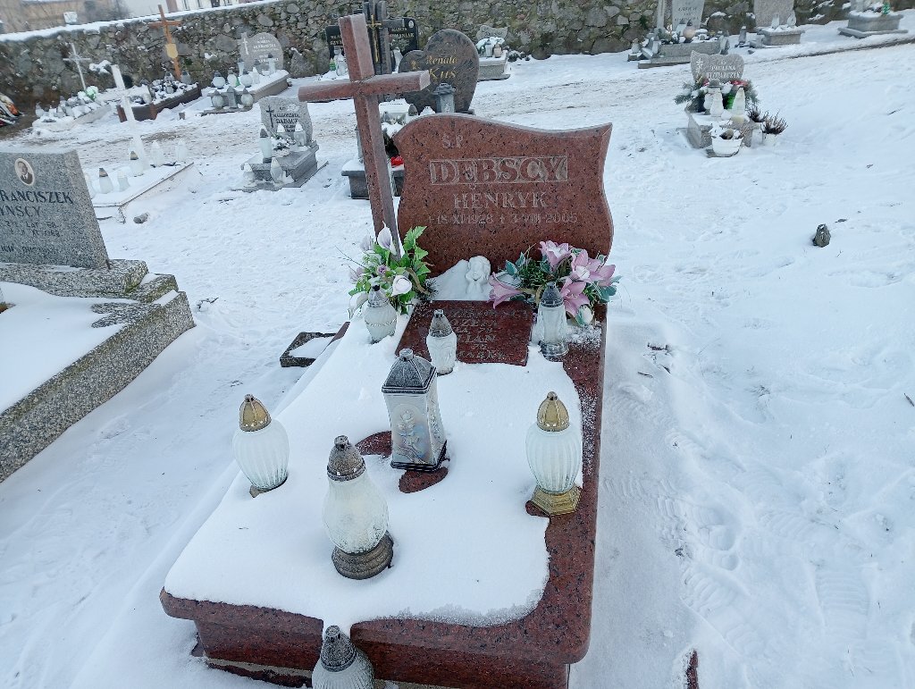 Grób HALINA DĘBSKA