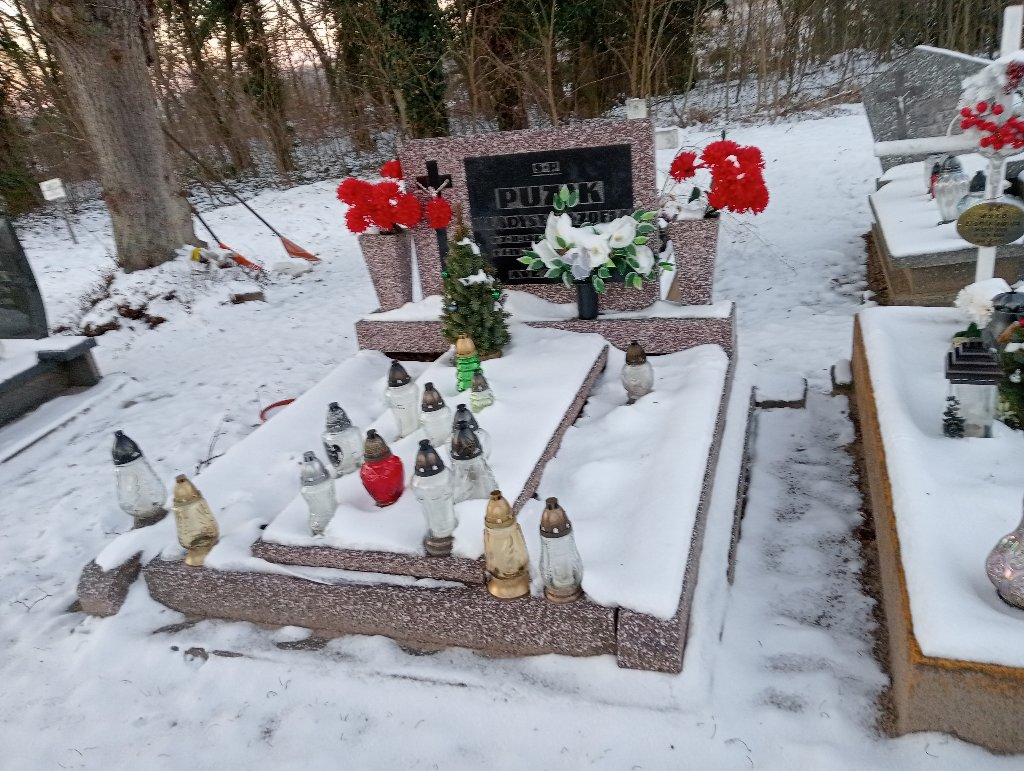 Grób Władysław Puzik
